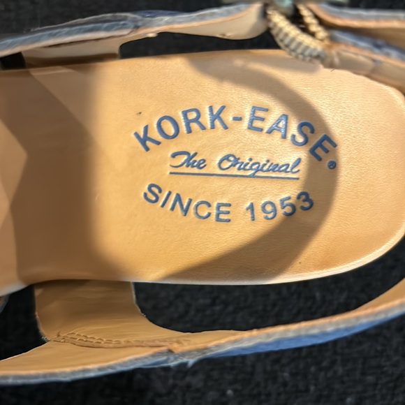 Kork-Ease Platform Sandals - Picture 3 of 6
